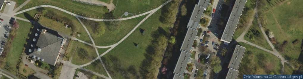 Zdjęcie satelitarne Plac zabaw, Ogródek