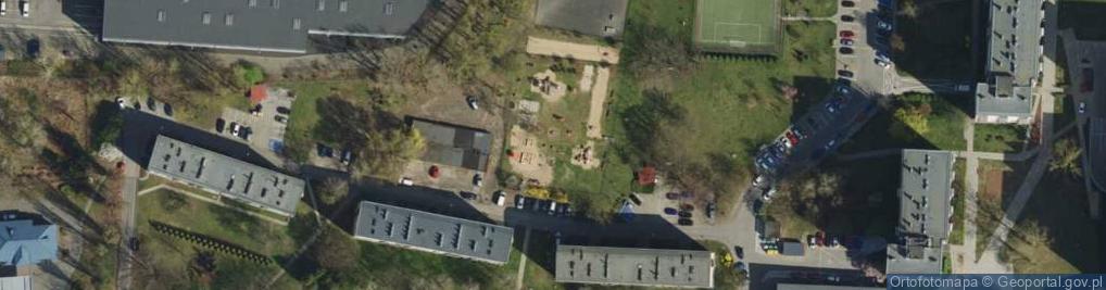 Zdjęcie satelitarne Plac zabaw, Ogródek
