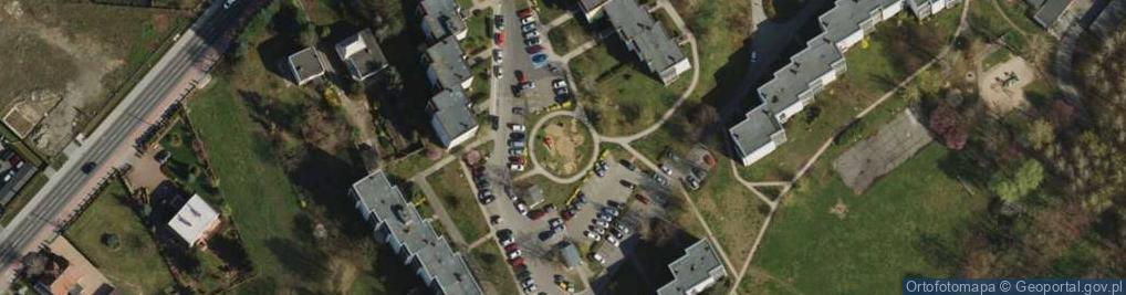 Zdjęcie satelitarne Plac zabaw, Ogródek