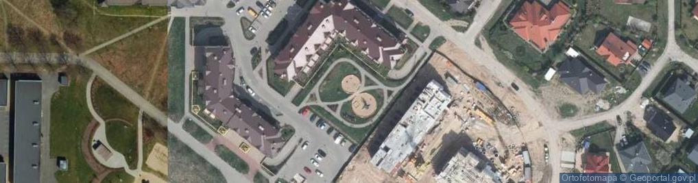 Zdjęcie satelitarne Plac zabaw, Ogródek