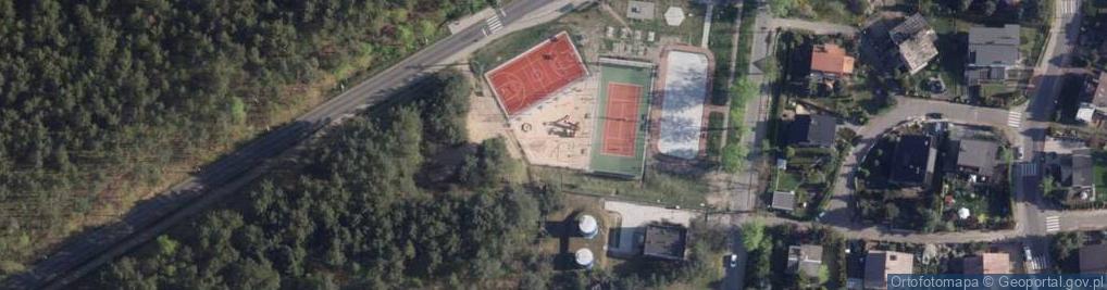Zdjęcie satelitarne Plac zabaw, Ogródek