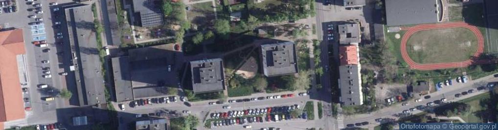 Zdjęcie satelitarne Plac zabaw, Ogródek