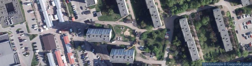 Zdjęcie satelitarne Plac zabaw, Ogródek
