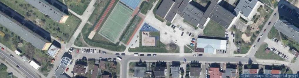 Zdjęcie satelitarne Plac zabaw, Ogródek