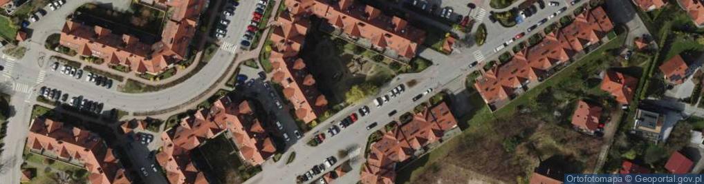 Zdjęcie satelitarne Plac zabaw, Ogródek