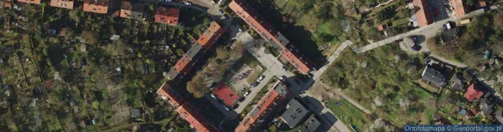 Zdjęcie satelitarne Plac zabaw, Ogródek