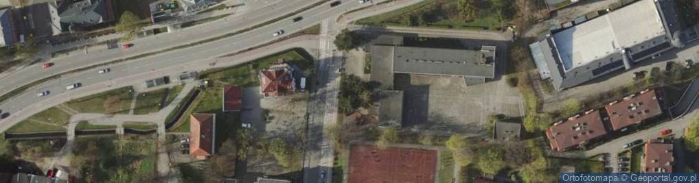 Zdjęcie satelitarne Plac zabaw, Ogródek