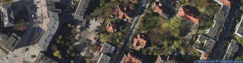 Zdjęcie satelitarne Plac zabaw, Ogródek