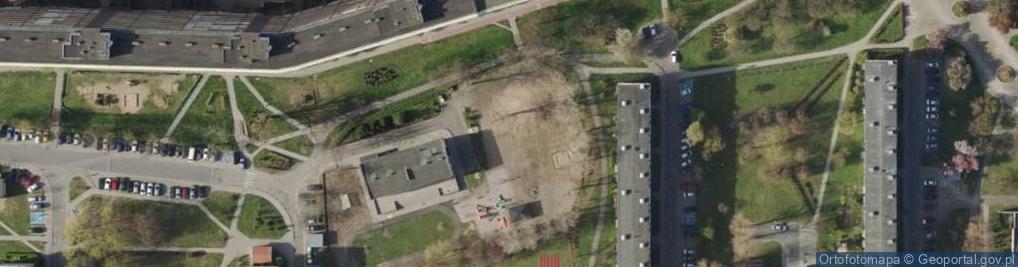 Zdjęcie satelitarne Plac zabaw, Ogródek