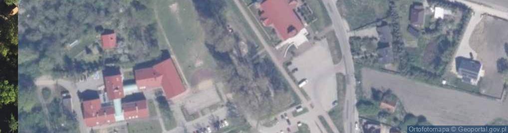 Zdjęcie satelitarne Plac zabaw, Ogródek