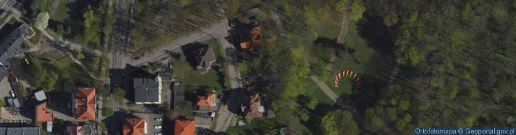 Zdjęcie satelitarne Plac zabaw, Ogródek