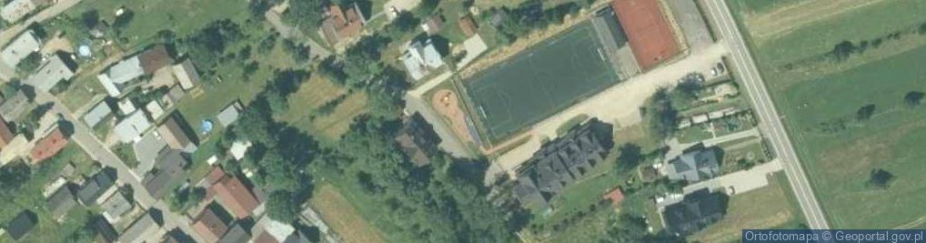 Zdjęcie satelitarne Plac zabaw, Ogródek