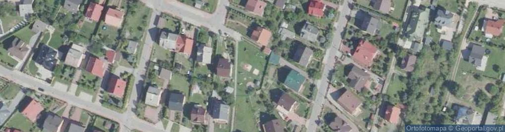 Zdjęcie satelitarne Plac zabaw, Ogródek
