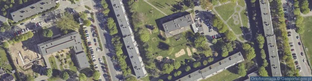 Zdjęcie satelitarne Plac zabaw, Ogródek