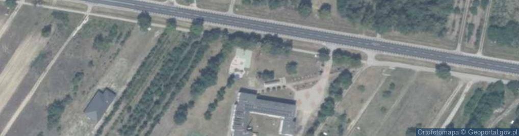 Zdjęcie satelitarne Plac zabaw, Ogródek