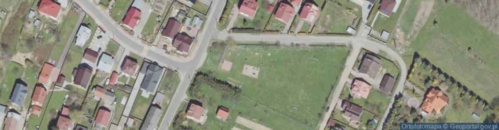 Zdjęcie satelitarne Plac zabaw, Ogródek