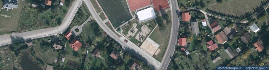 Zdjęcie satelitarne Plac zabaw, Ogródek