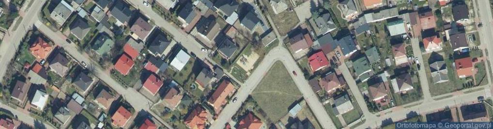 Zdjęcie satelitarne Plac zabaw, Ogródek