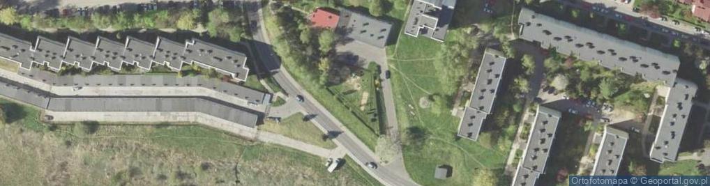 Zdjęcie satelitarne Plac zabaw, Ogródek
