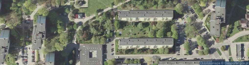 Zdjęcie satelitarne Plac zabaw, Ogródek