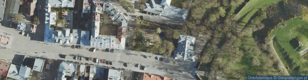 Zdjęcie satelitarne Plac zabaw, Ogródek