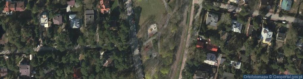Zdjęcie satelitarne Plac zabaw, Ogródek