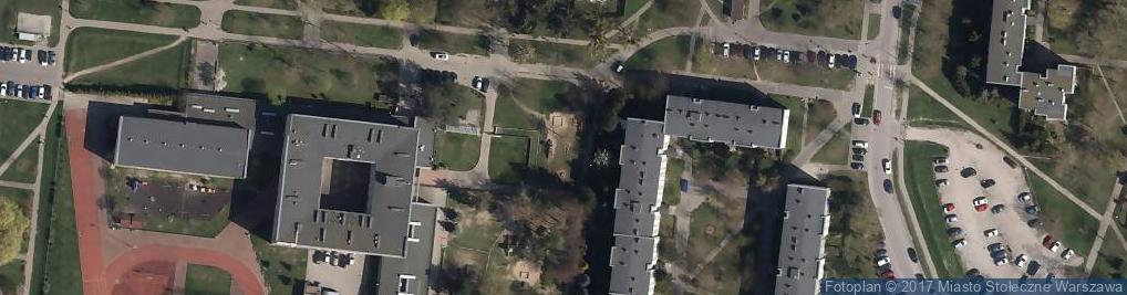 Zdjęcie satelitarne Plac zabaw, Ogródek
