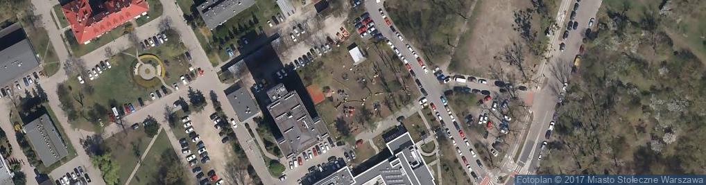 Zdjęcie satelitarne Plac zabaw, Ogródek