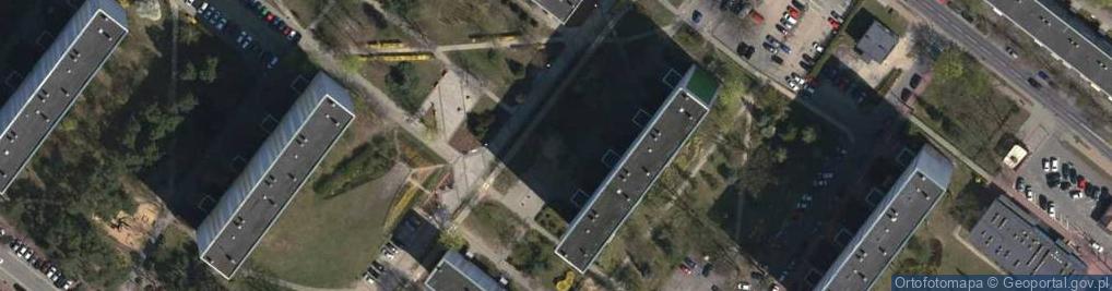 Zdjęcie satelitarne Plac zabaw, Ogródek