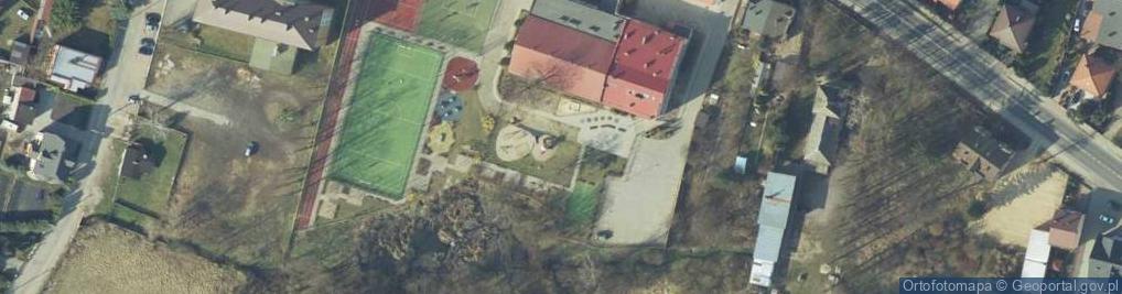 Zdjęcie satelitarne Plac zabaw, Ogródek