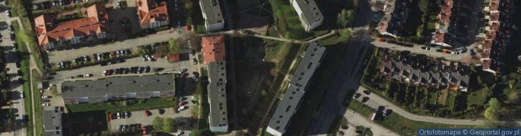 Zdjęcie satelitarne Plac zabaw, Ogródek