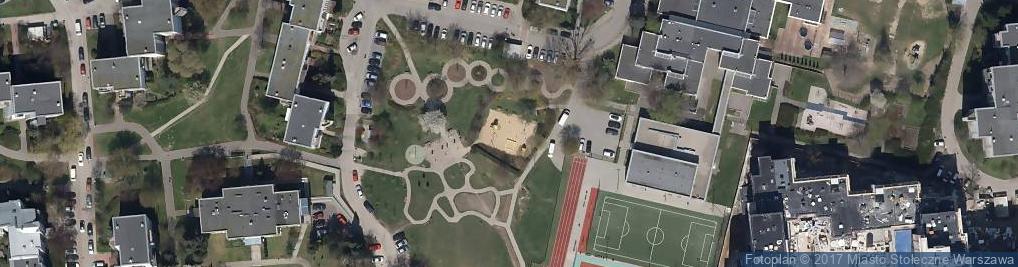 Zdjęcie satelitarne Plac zabaw, Ogródek