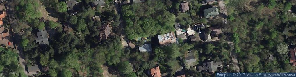 Zdjęcie satelitarne Plac zabaw, Ogródek