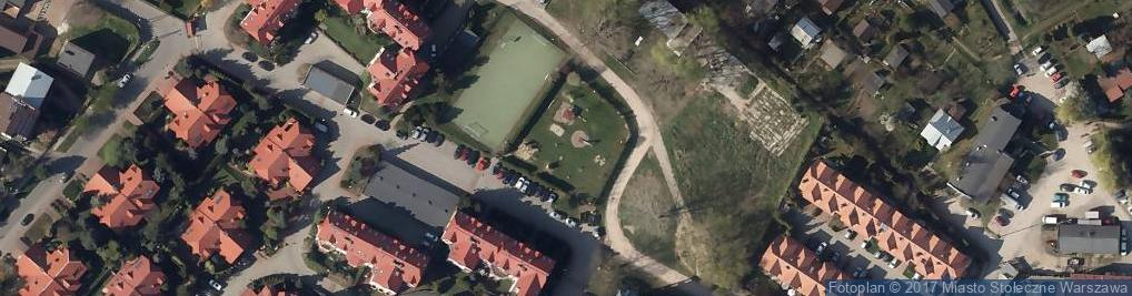 Zdjęcie satelitarne Plac zabaw, Ogródek