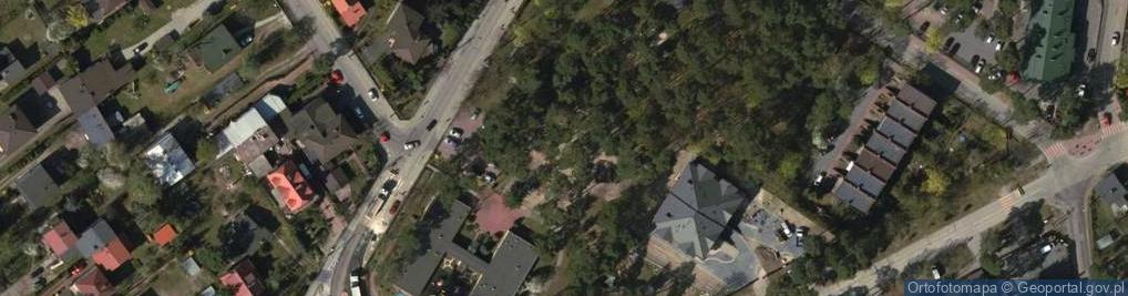 Zdjęcie satelitarne Plac zabaw, Ogródek