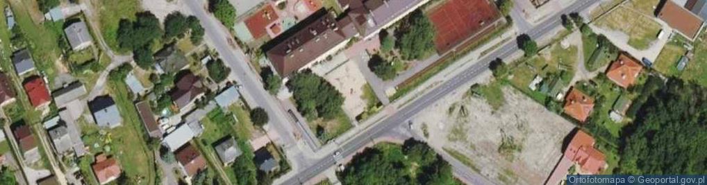 Zdjęcie satelitarne Plac zabaw, Ogródek
