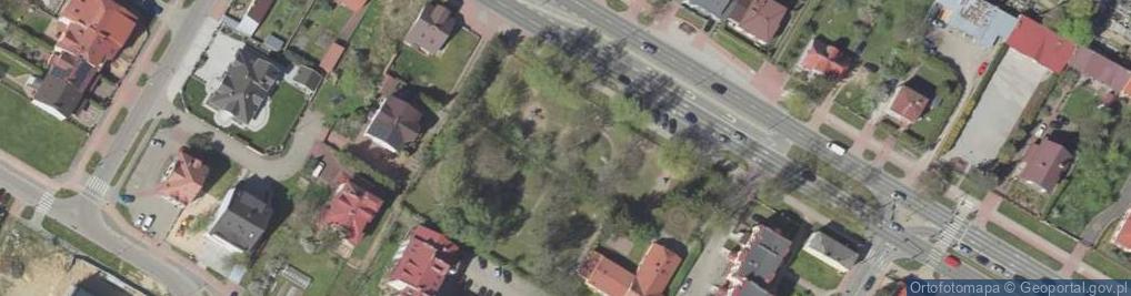 Zdjęcie satelitarne Plac zabaw, Ogródek