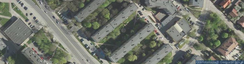 Zdjęcie satelitarne Plac zabaw, Ogródek