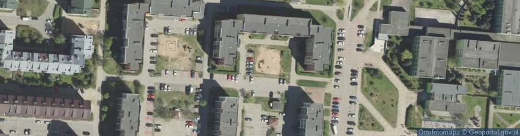 Zdjęcie satelitarne Plac zabaw, Ogródek