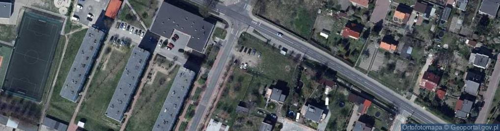 Zdjęcie satelitarne Plac zabaw, Ogródek