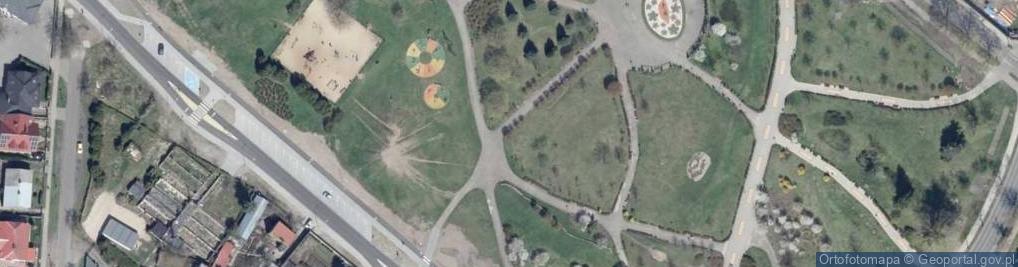 Zdjęcie satelitarne Plac zabaw, Ogródek