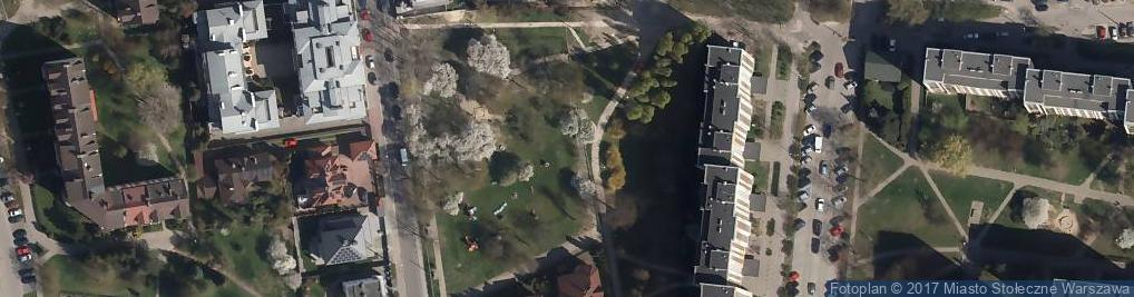 Zdjęcie satelitarne Plac zabaw, Ogródek