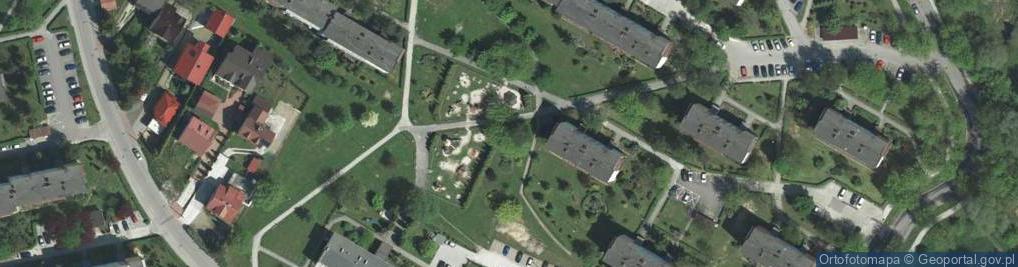 Zdjęcie satelitarne Plac zabaw, Ogródek