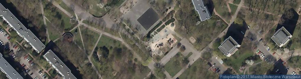 Zdjęcie satelitarne Plac zabaw, Ogródek