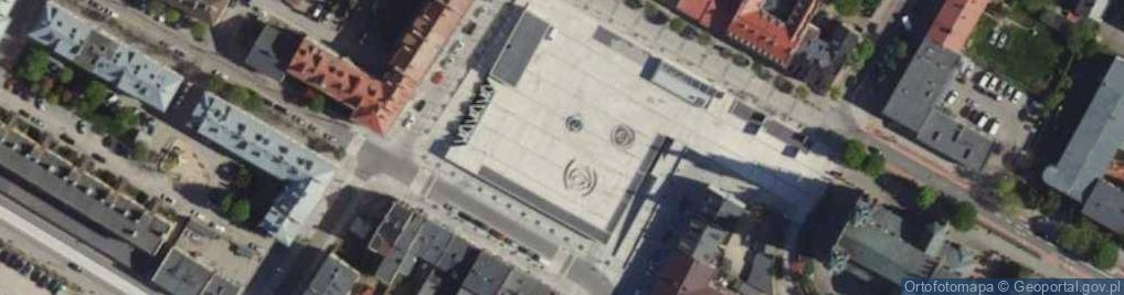Zdjęcie satelitarne Parking Płatny-niestrzeżony