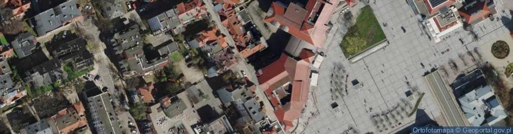 Zdjęcie satelitarne Parking Płatny-niestrzeżony