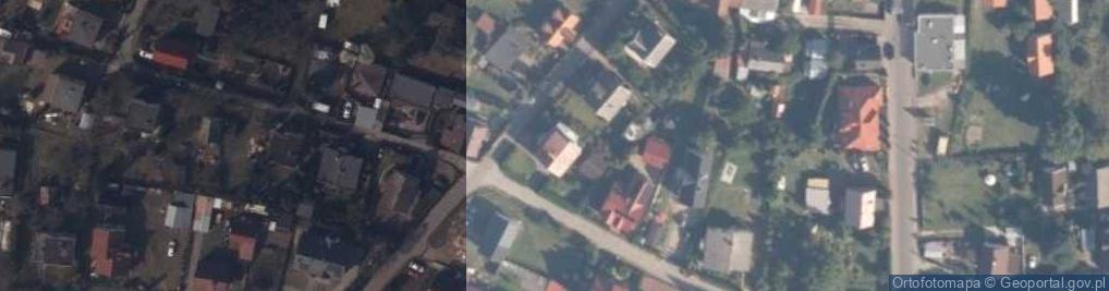 Zdjęcie satelitarne Domek Pod Cyprysem