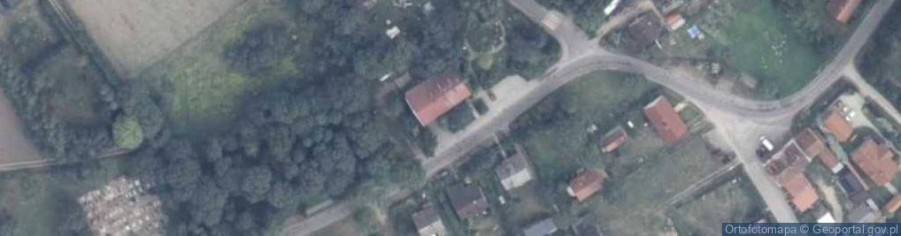 Zdjęcie satelitarne Monumet upamiętaniający założenie OSP 1946-2006