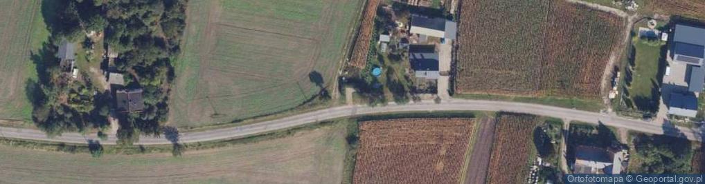 Zdjęcie satelitarne Pamięci ofiar zbrodniarzy hitlerowskich miejscowości Konary, Dz
