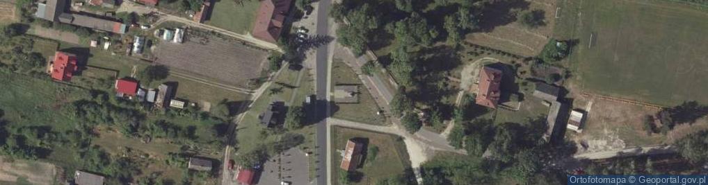 Zdjęcie satelitarne Pamięci pomordowanych przez Niemców w czasie II WŚ